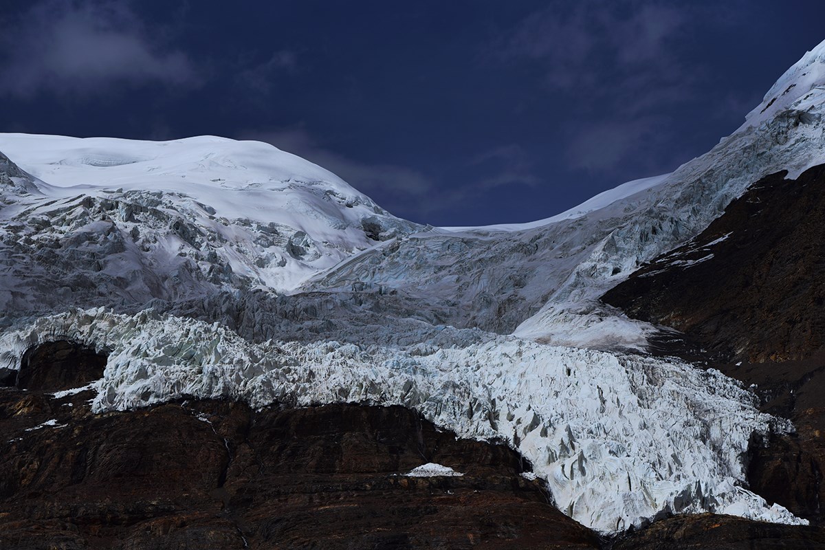 Karola Glacier | Photo by Liu Bin