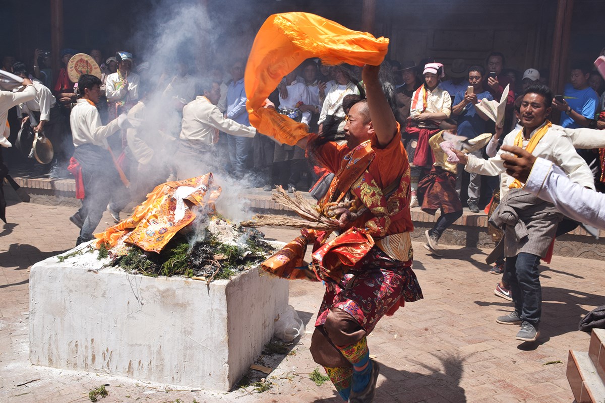 Shaman Festival in Tongren | Photo by Prof. Hans Först
