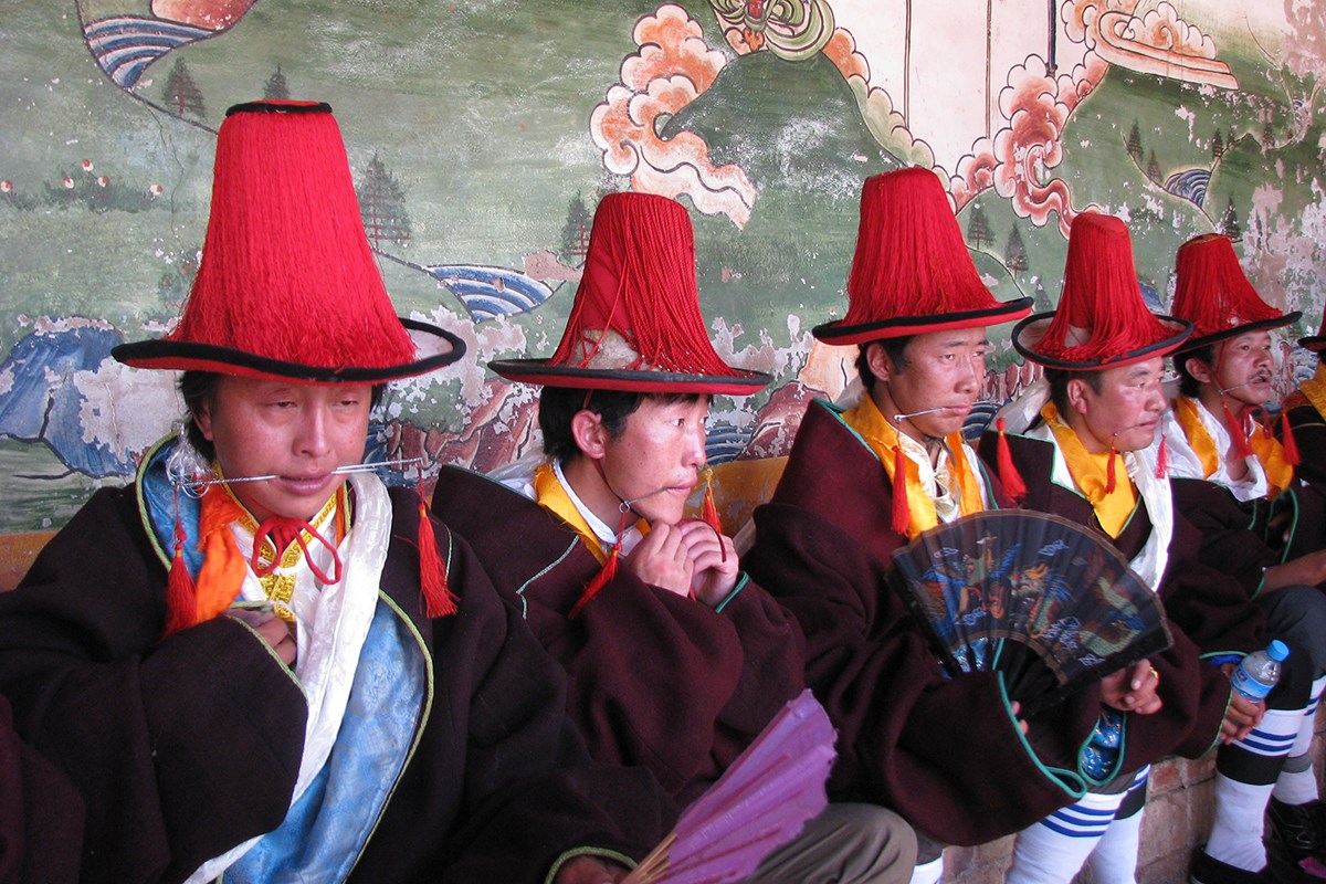  Shaman Festival in Tongren | Photo by Ping Pai 