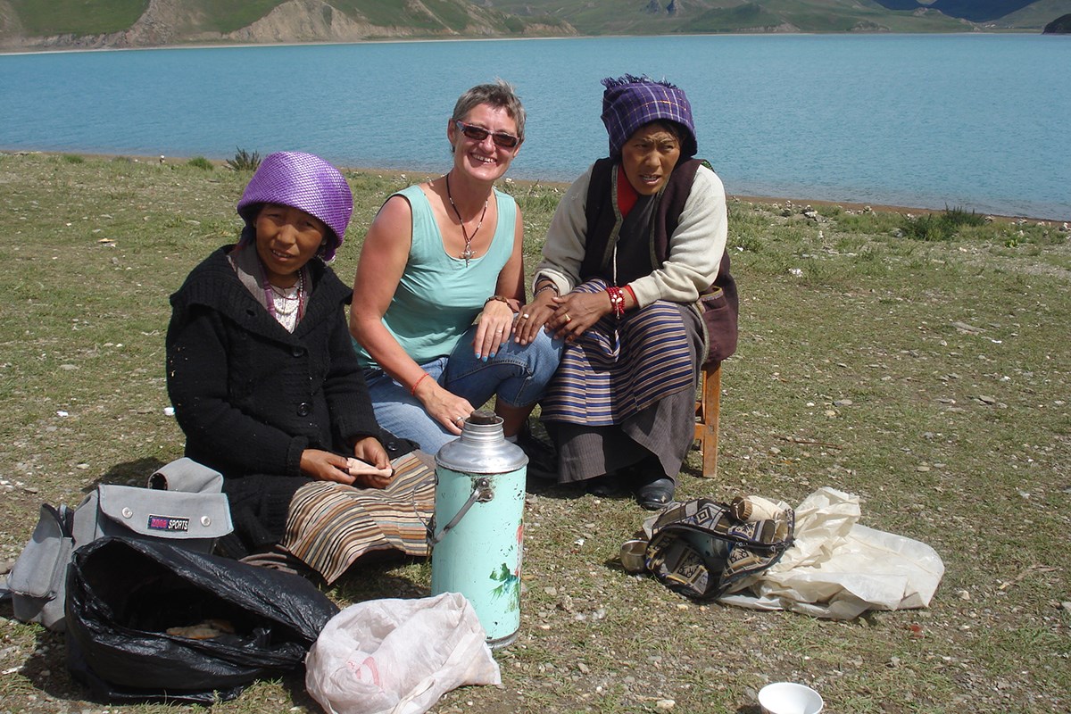Meet Local People 