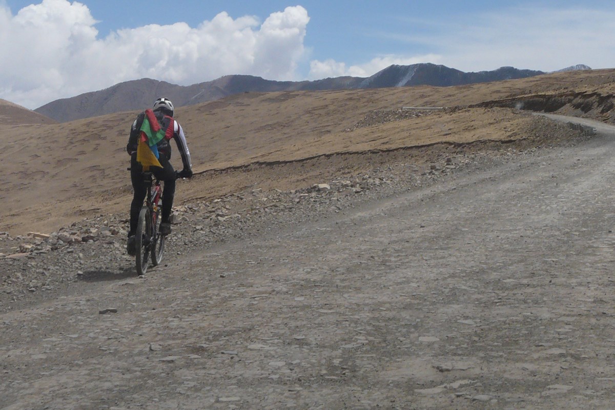 Bike to Everest 
