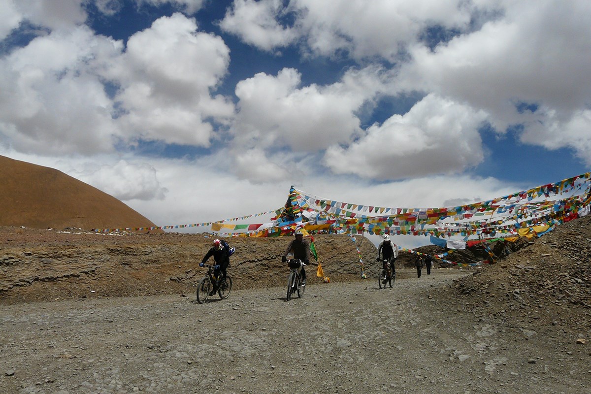 Bike to Everest 