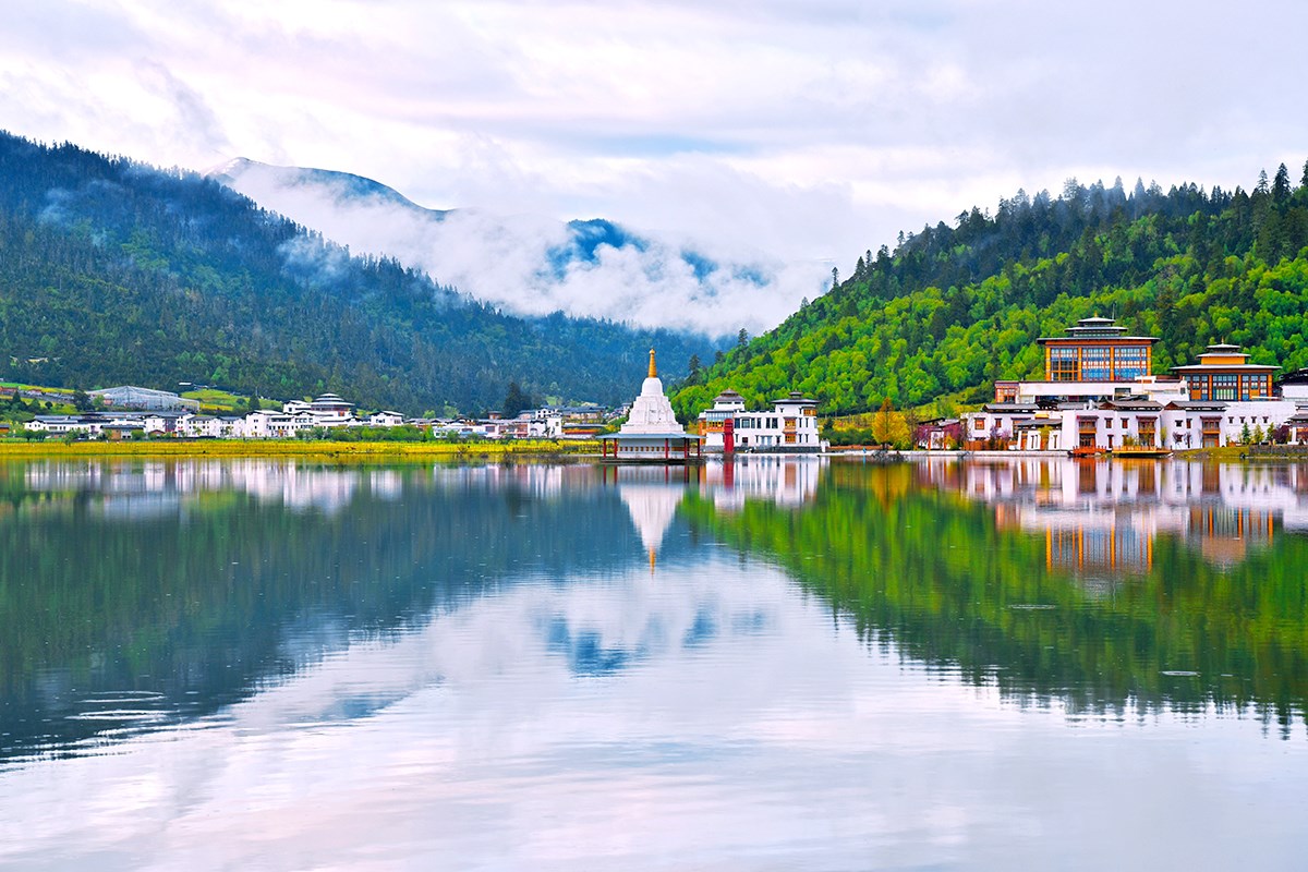 Lulang Village | Photo by Liu Bin 