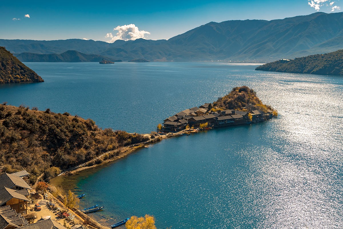 Lugu Lake | Photo by Min Zhao