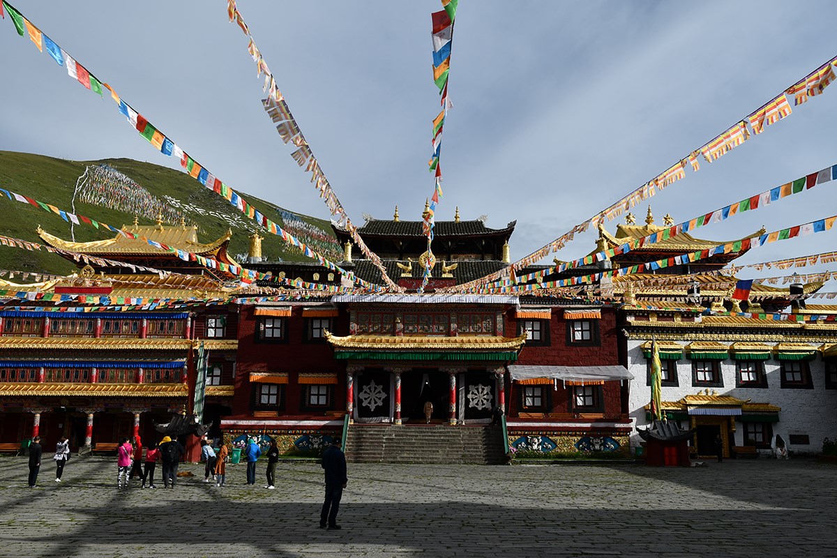 Tagong Monastery | Photo by  Liu Bin